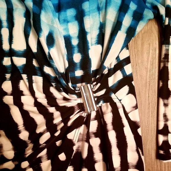 CALVIN KLEIN Faux Wrap Top - Picture 2 of 4